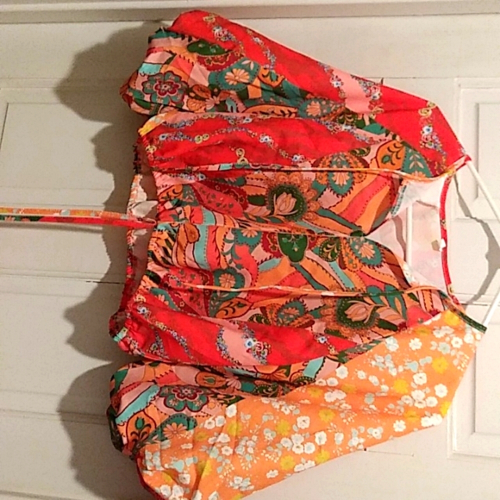60's style colorful crop top